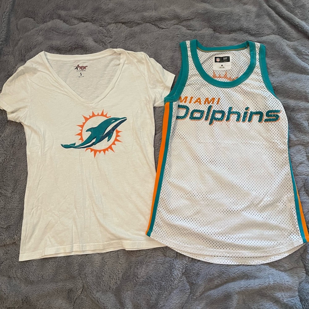*BUNDLE* NFL Miami Dolphins women’s tee shirt tank top jersey size small medium